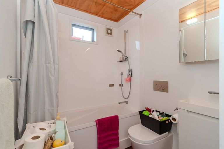 Photo of property in 5 Waihurihia Street, Otaki, 5512