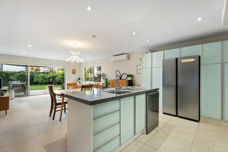Photo of property in 38c Ireland Road, Mount Wellington, Auckland, 1060