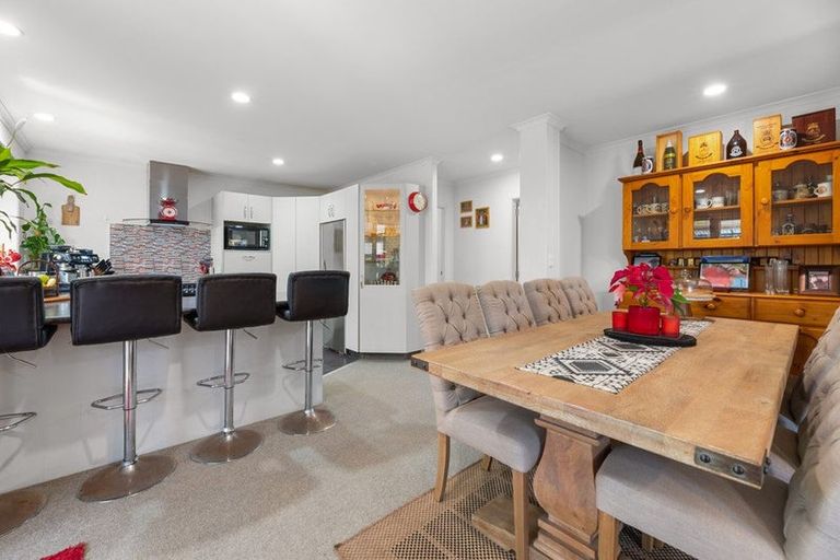 Photo of property in 12 Atlantic Close, Papamoa Beach, Papamoa, 3118