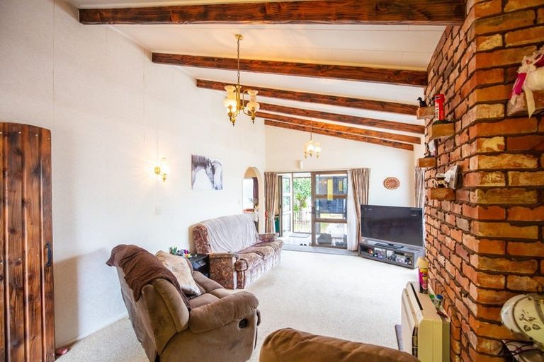 Photo of property in 3 Kebbell Avenue, Levin, 5510