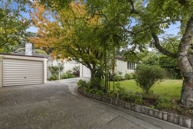 Photo of property in 461 Stokes Valley Road, Stokes Valley, Lower Hutt, 5019
