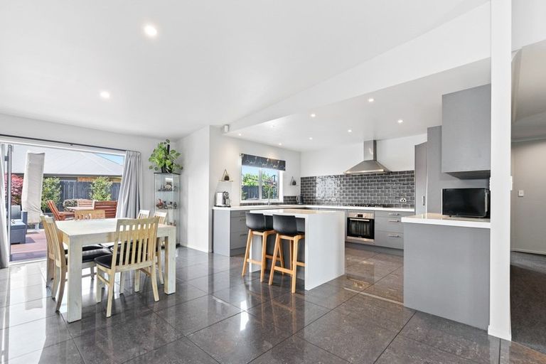 Photo of property in 44 Aquila Crescent, Rototuna North, Hamilton, 3210