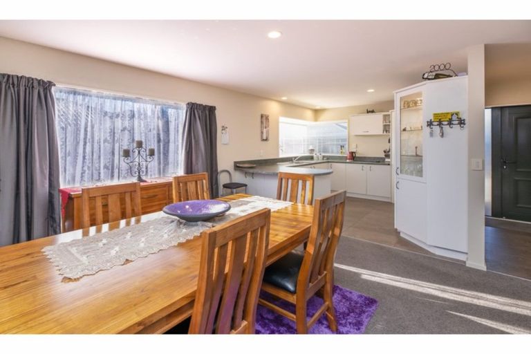 Photo of property in 9a Bunting Place, Woodend, 7610