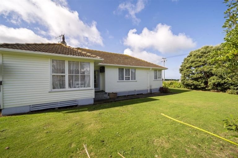 Photo of property in 23 Kauae Street, Manaia, 4612