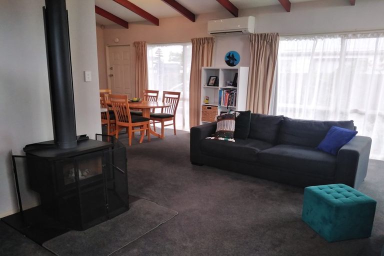 Photo of property in 39 Cottonwood Street, Parklands, Christchurch, 8083