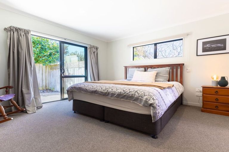 Photo of property in 3 Leanne Way, Waikanae Beach, Waikanae, 5036