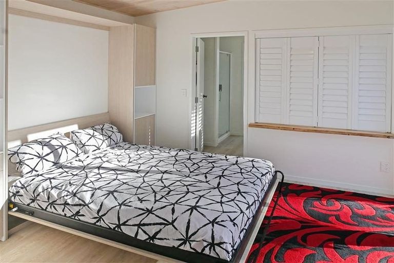 Photo of property in 80 Park Hill Road, Birkenhead, Auckland, 0626