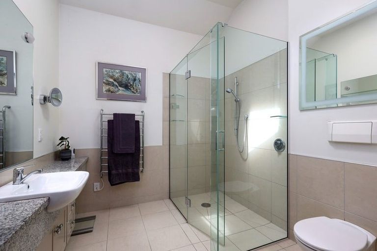 Photo of property in 395 Wakefield Quay, Stepneyville, Nelson, 7010