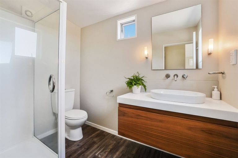 Photo of property in 2a Norton Close, Lyttelton, 8082