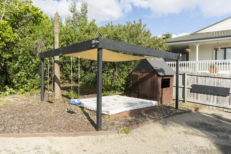 Photo of property in 32a Kiteone Road, Parua Bay, Whangarei, 0174