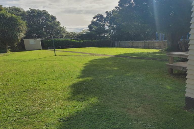 Photo of property in 27 Cook Street, Marfell, New Plymouth, 4310