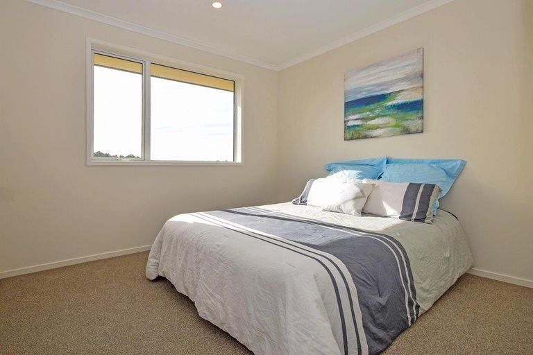 Photo of property in 12 Helenvale Crescent, Pokeno, 2402