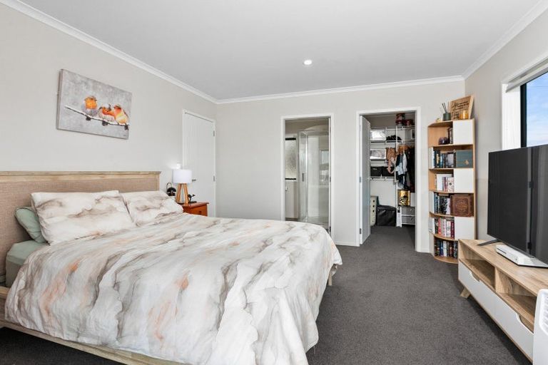 Photo of property in 64 Farm Road, Waipukurau, 4284