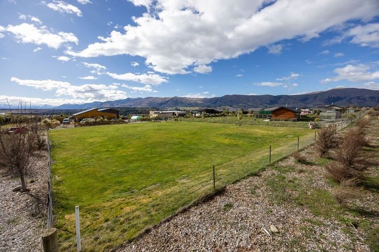 Photo of property in 13 Jackson Rise, Luggate, Wanaka, 9383