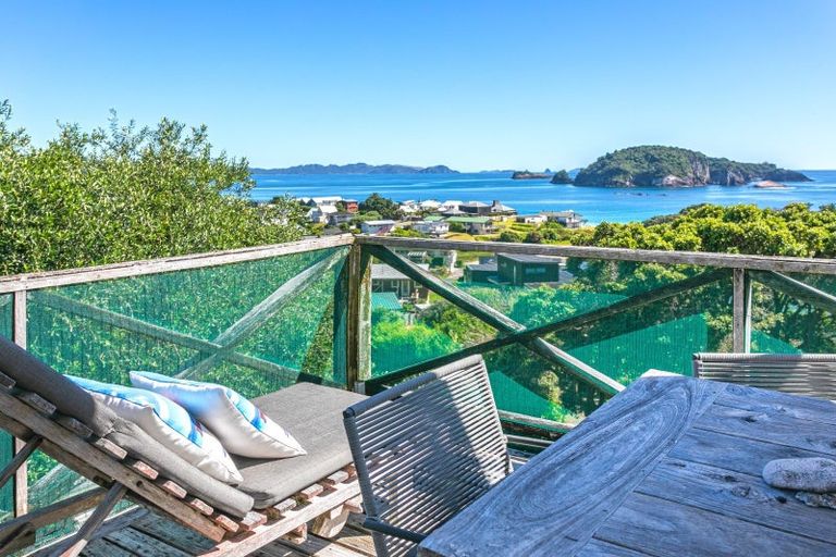 Photo of property in 9 Christine Terrace, Hahei, Whitianga, 3591