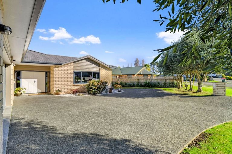 Photo of property in 23 Lithgow Drive, Otamatea, Whanganui, 4500