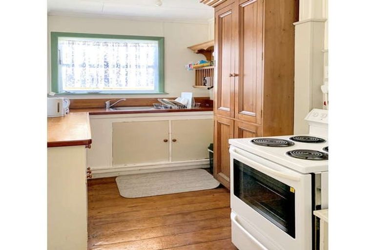 Photo of property in 93 Macarthur Street, Levin, 5510