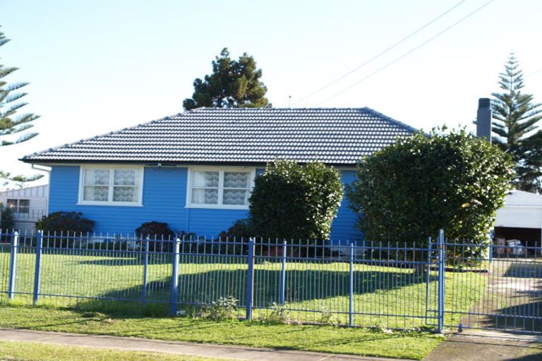 Photo of property in 5 Haddon Street, Mangere East, Auckland, 2024