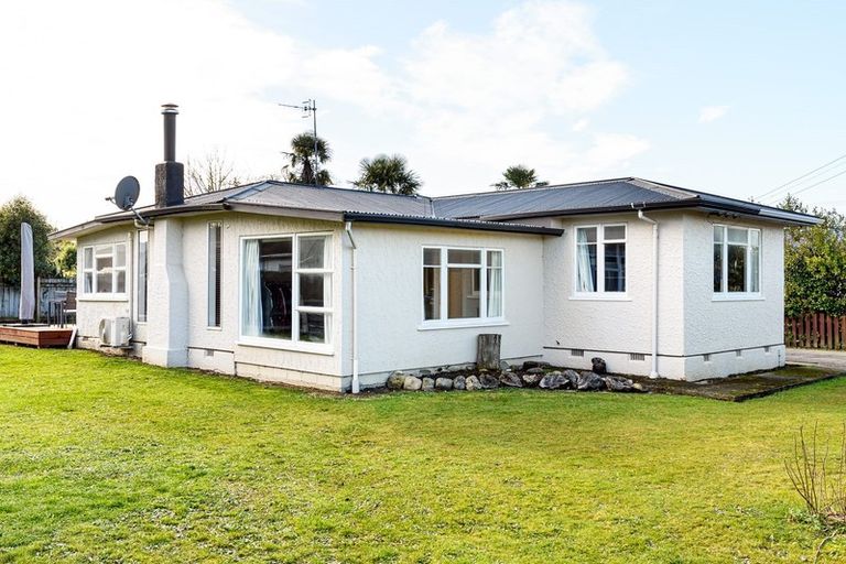 Photo of property in 76 Whakarewa Street, Motueka, 7120