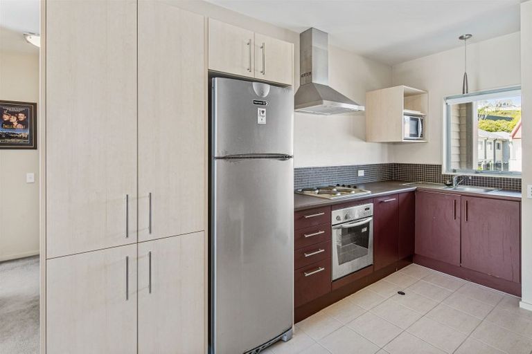 Photo of property in Monterey Apartments, 60/232 Middleton Road, Glenside, Wellington, 6037