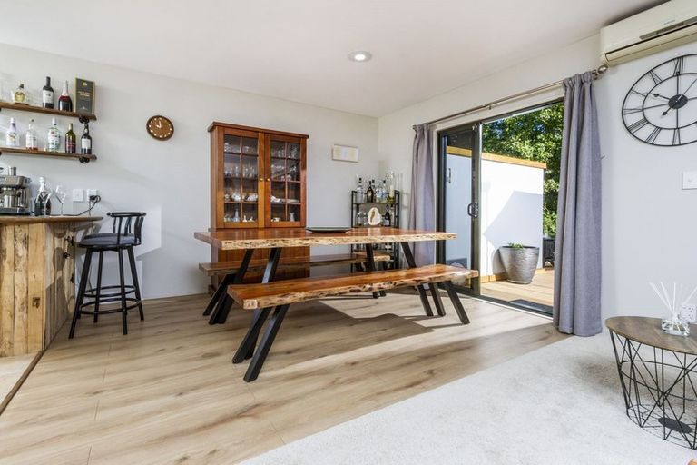 Photo of property in 3a Domain Road, Weymouth, Auckland, 2103