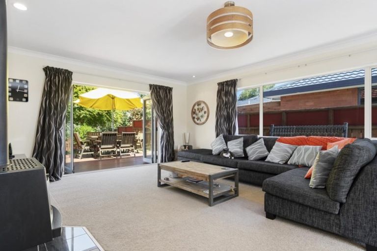 Photo of property in 5 Athena Grove, Papamoa Beach, Papamoa, 3118