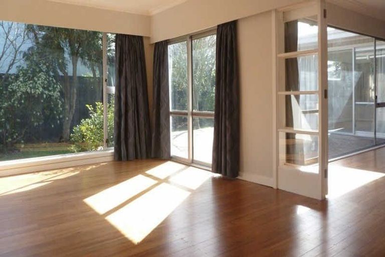 Photo of property in 15 Braithwaite Street, Ilam, Christchurch, 8041