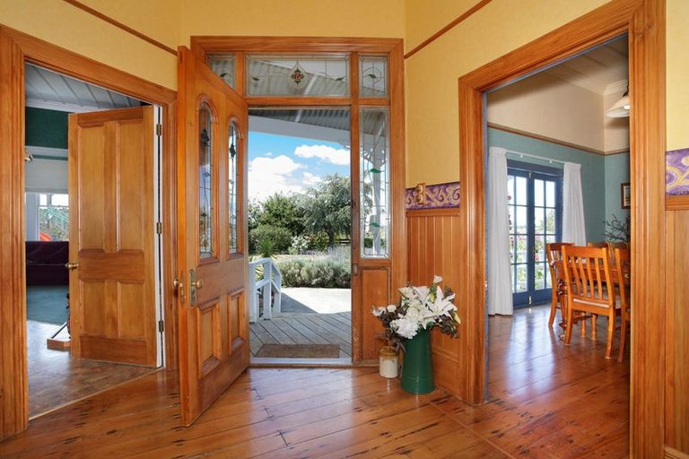 Photo of property in 84 Johnson Street, Bulls, 4818