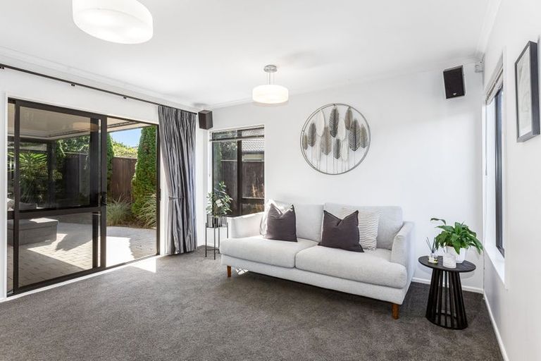 Photo of property in 59 Te Puia Drive, Aotea, Porirua, 5024