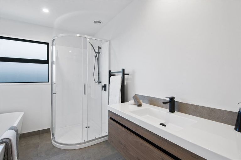 Photo of property in 21 Kingsdowne Drive, West Melton, 7618