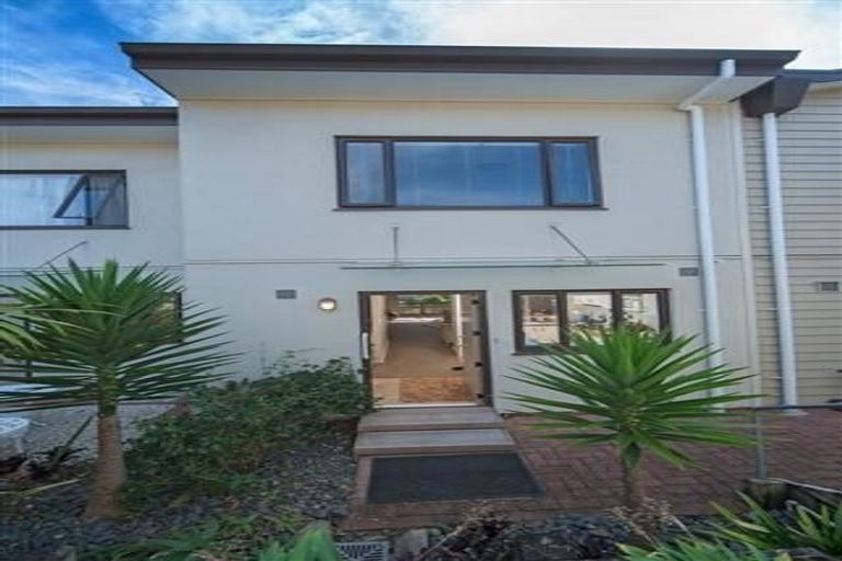 Photo of property in The Grange, 22/92 Bush Road, Albany, Auckland, 0632