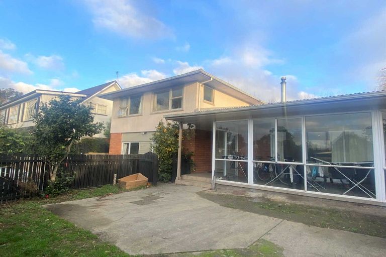 Photo of property in 69 Parkstone Avenue, Ilam, Christchurch, 8041