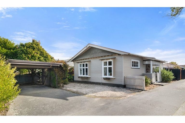 Photo of property in 1/95 Saint Martins Road, Saint Martins, Christchurch, 8022