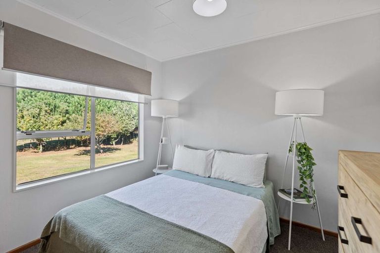 Photo of property in 28 Waitai Street, Castlecliff, Whanganui, 4501