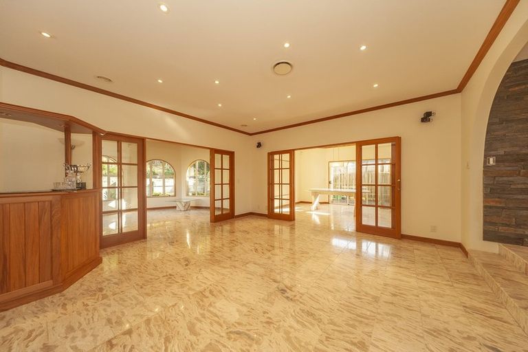 Photo of property in 15 Amesbury Drive, Churton Park, Wellington, 6037