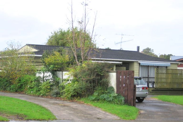 Photo of property in 7 Quo Vadis Place, Red Beach, 0932