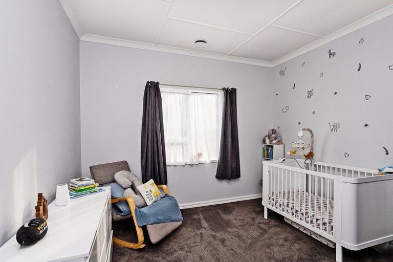 Photo of property in 50 Brown Street, Strathern, Invercargill, 9812