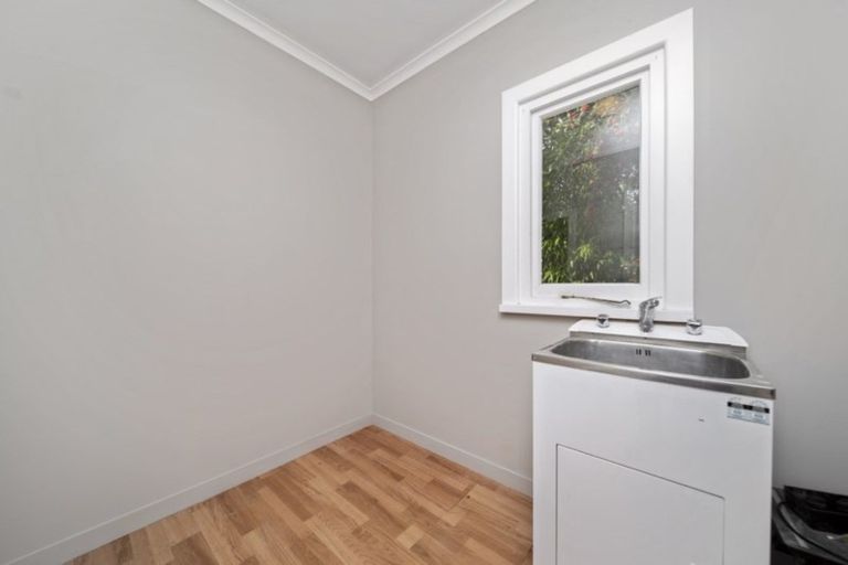 Photo of property in 6 Percy Avenue, Stratford, 4332