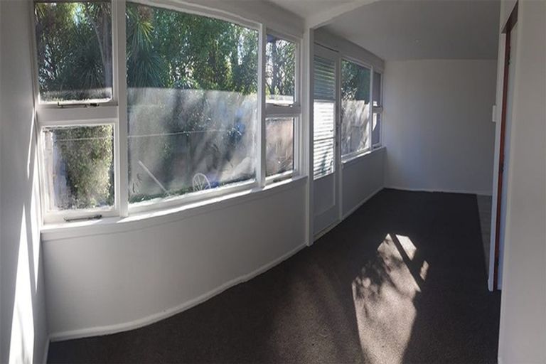 Photo of property in 37 Hillier Place, Spreydon, Christchurch, 8024