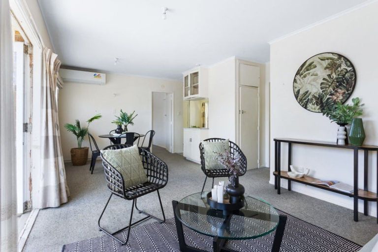 Photo of property in 219b Otumoetai Road, Otumoetai, Tauranga, 3110