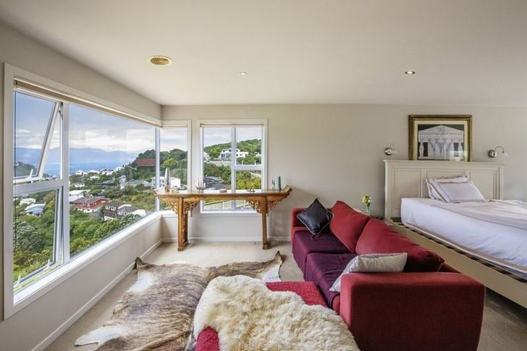 Photo of property in 11 Dart Crescent, Island Bay, Wellington, 6023