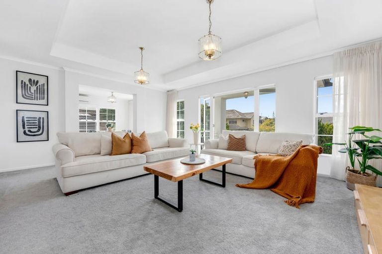 Photo of property in 3 Covina Place, Somerville, Auckland, 2014