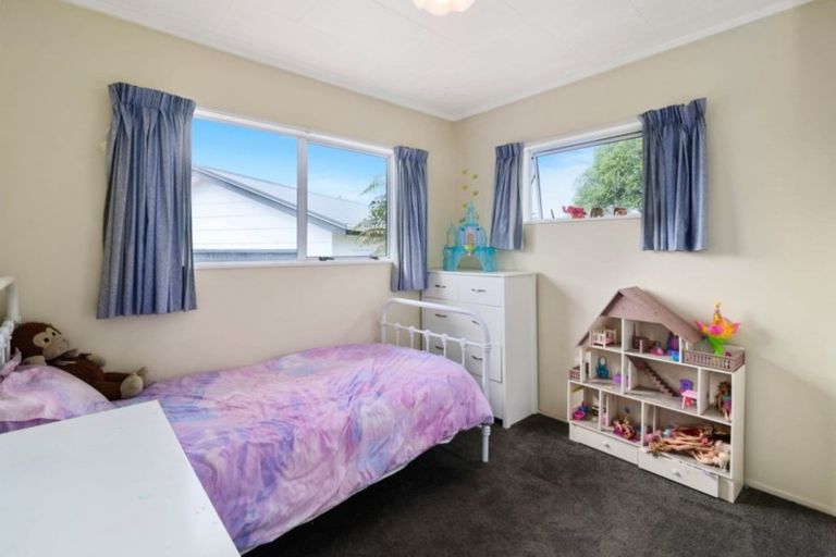 Photo of property in 4 Mansfield Road, Owhata, Rotorua, 3010