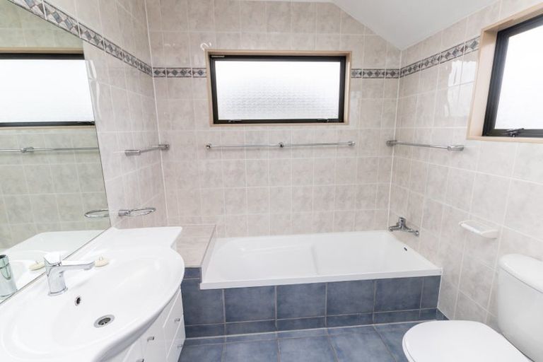 Photo of property in 31 Argentine Avenue, Miramar, Wellington, 6022