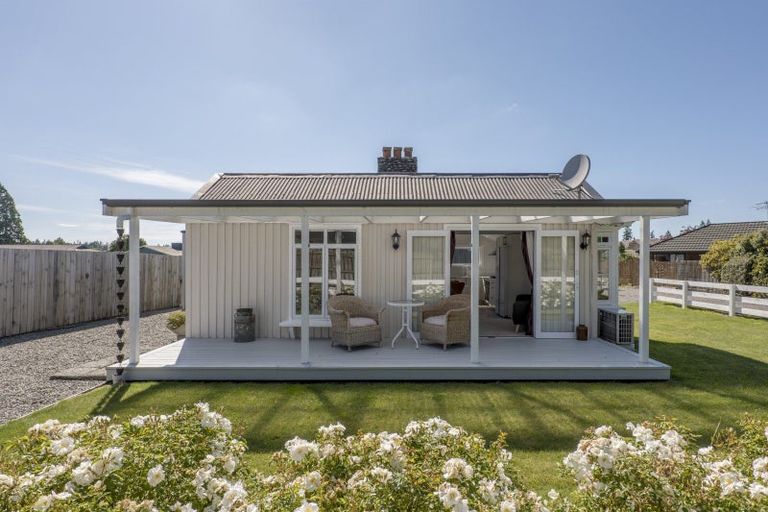 Photo of property in 20 Spaxton Street, Methven, 7730