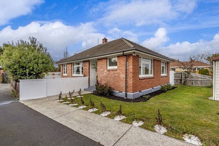 Photo of property in 1/82 Quinns Road, Shirley, Christchurch, 8013