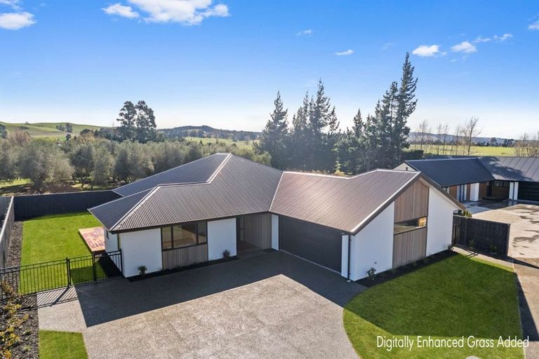 Photo of property in 12c Wykes Place, Amberley, 7410