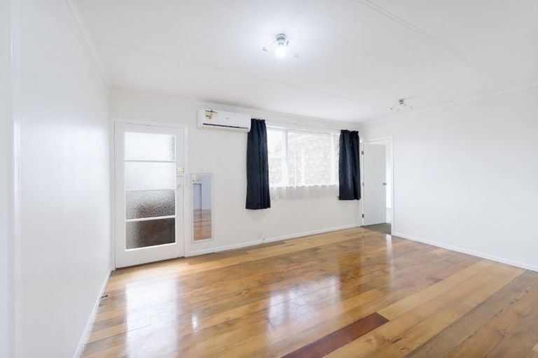 Photo of property in 3/34 Miro Street, New Lynn, Auckland, 0600