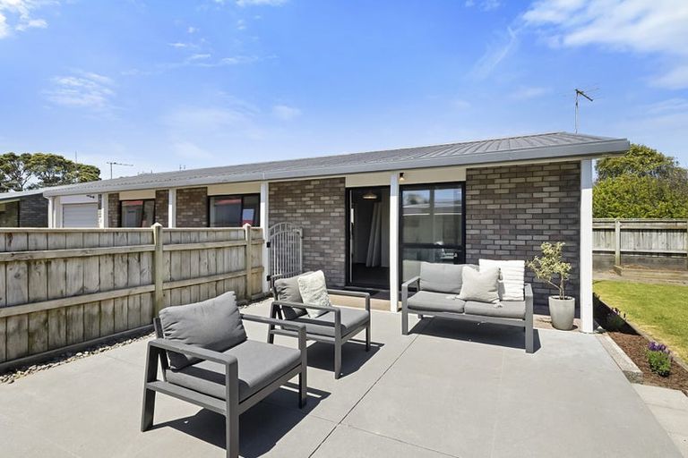 Photo of property in 26c Richmond Street, Fitzroy, New Plymouth, 4312