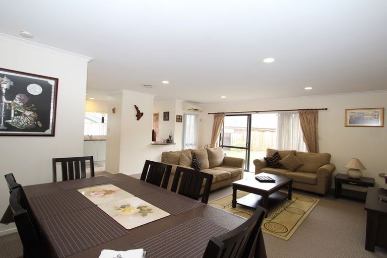 Photo of property in 279 Mahia Road, Weymouth, Auckland, 2103